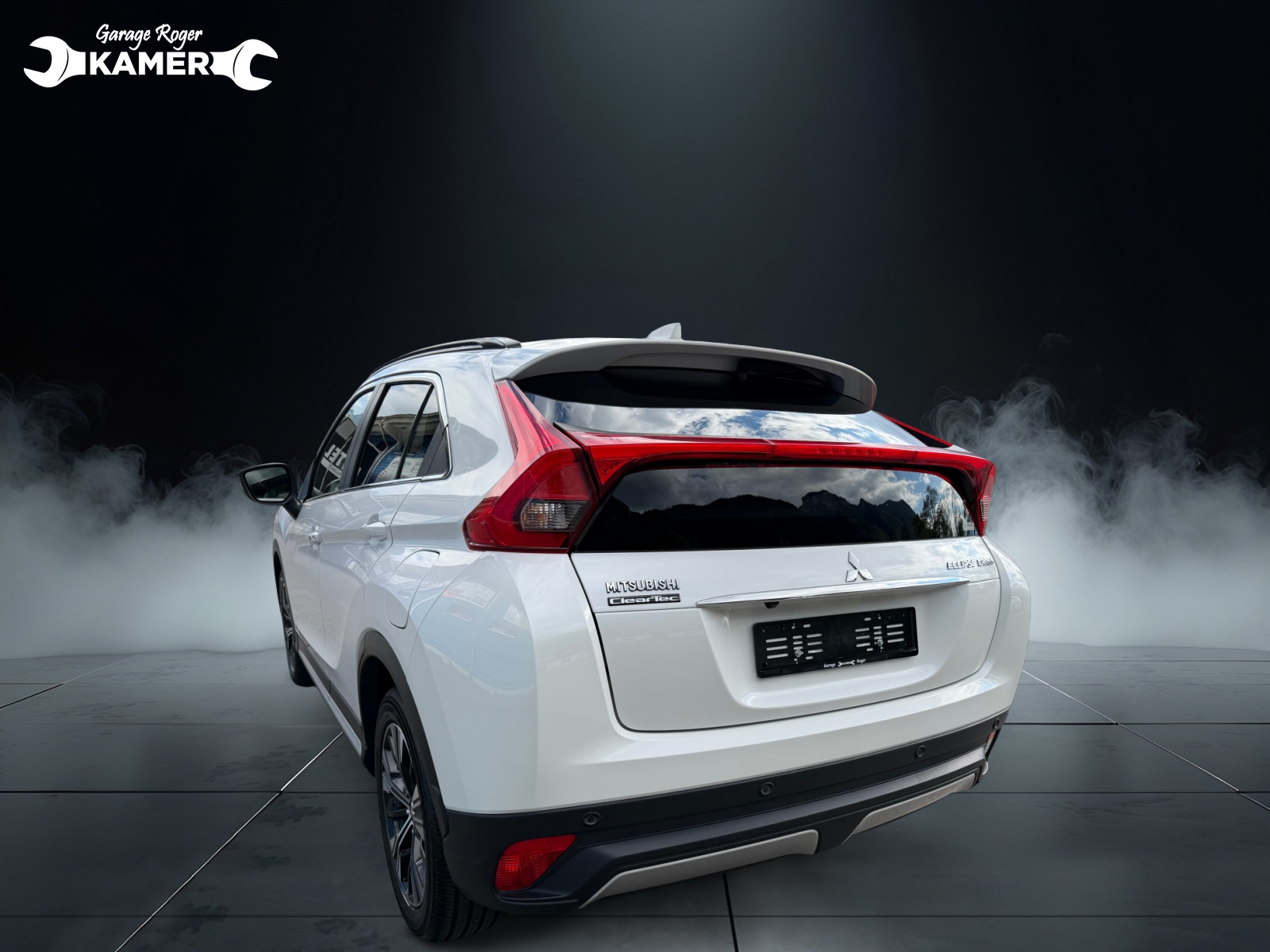 MITSUBISHI Eclipse Cross 1.5 T-Mivec Diamond 4WD CVT-image-3
