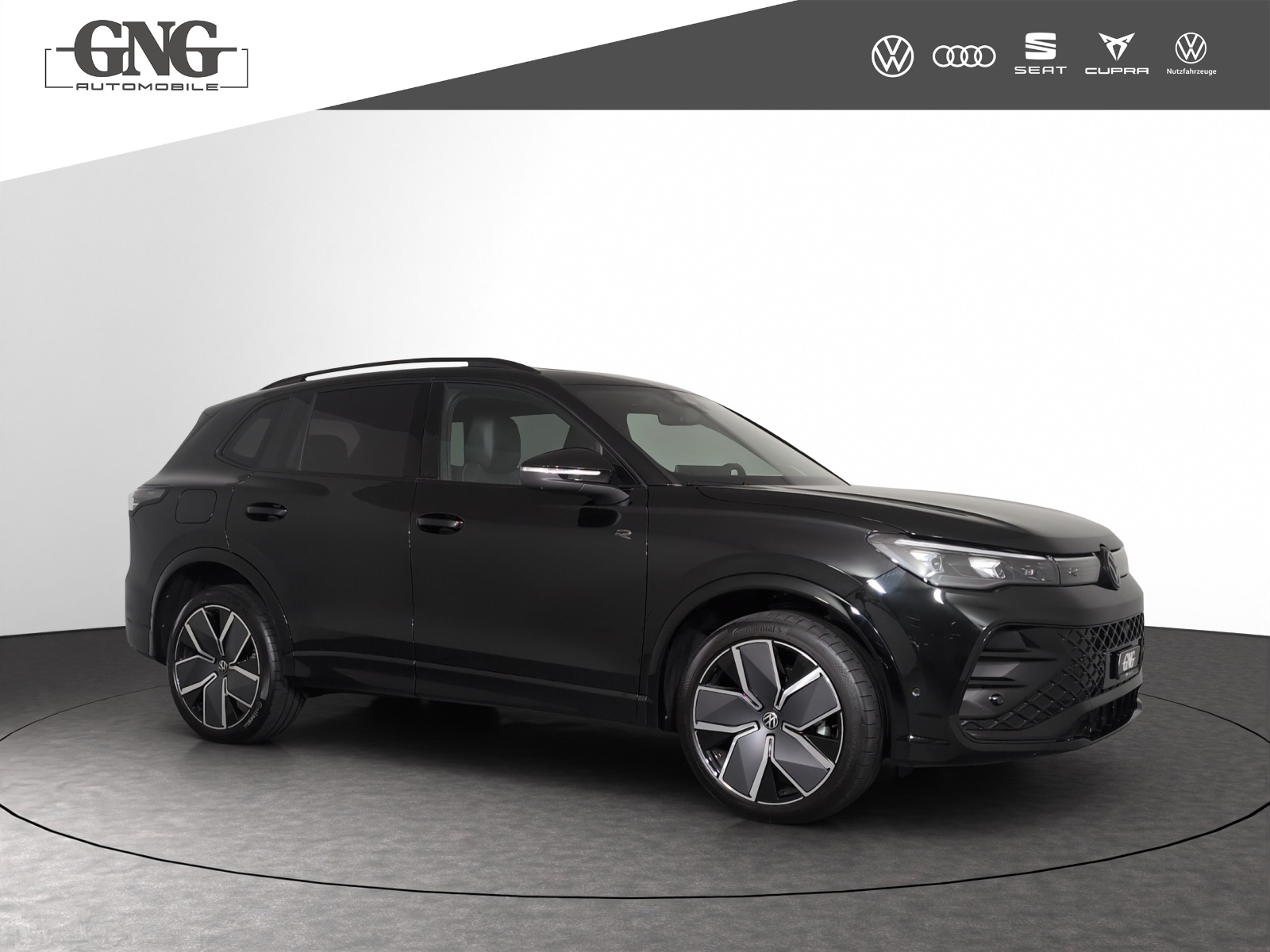 VW Tiguan 2.0 TSI DSG R-Line 4Motion-showroom-element-3