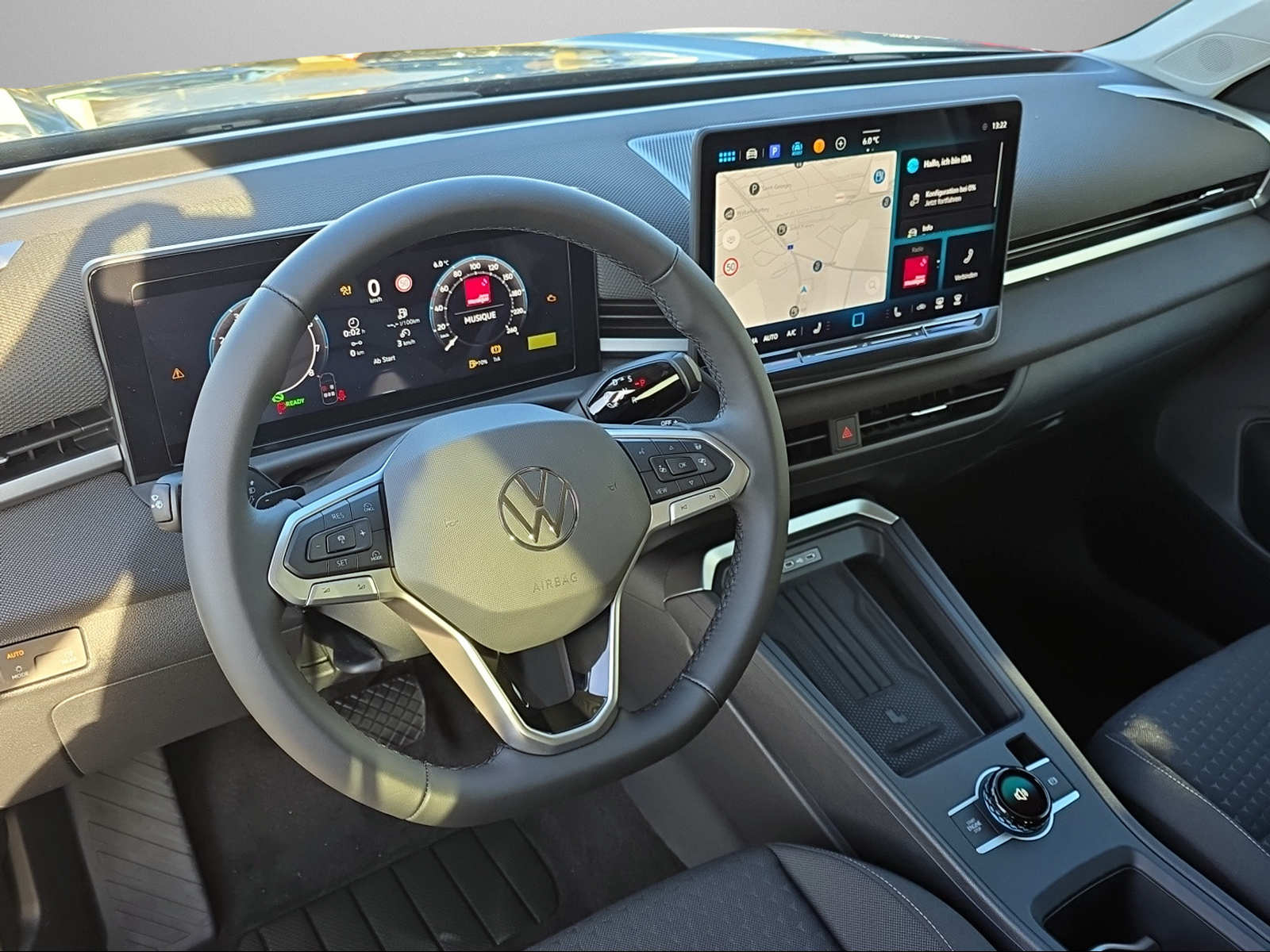VW VW T-Roc-image-7