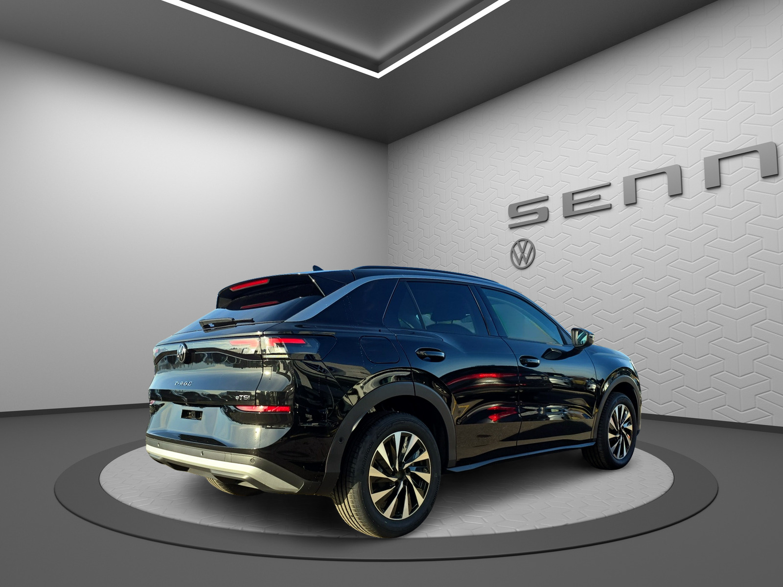 VW VW T-Roc-image-2