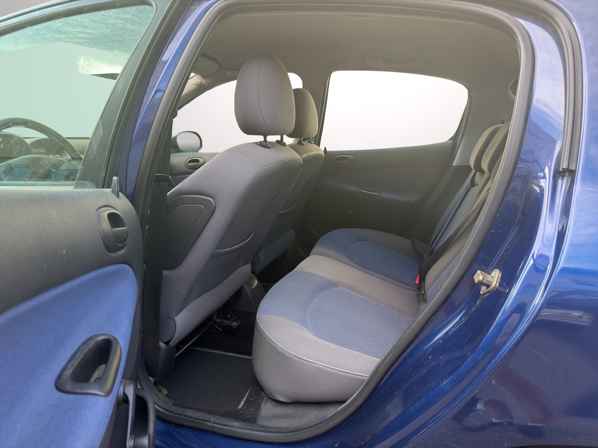 PEUGEOT 206 1.4 Look-image-11