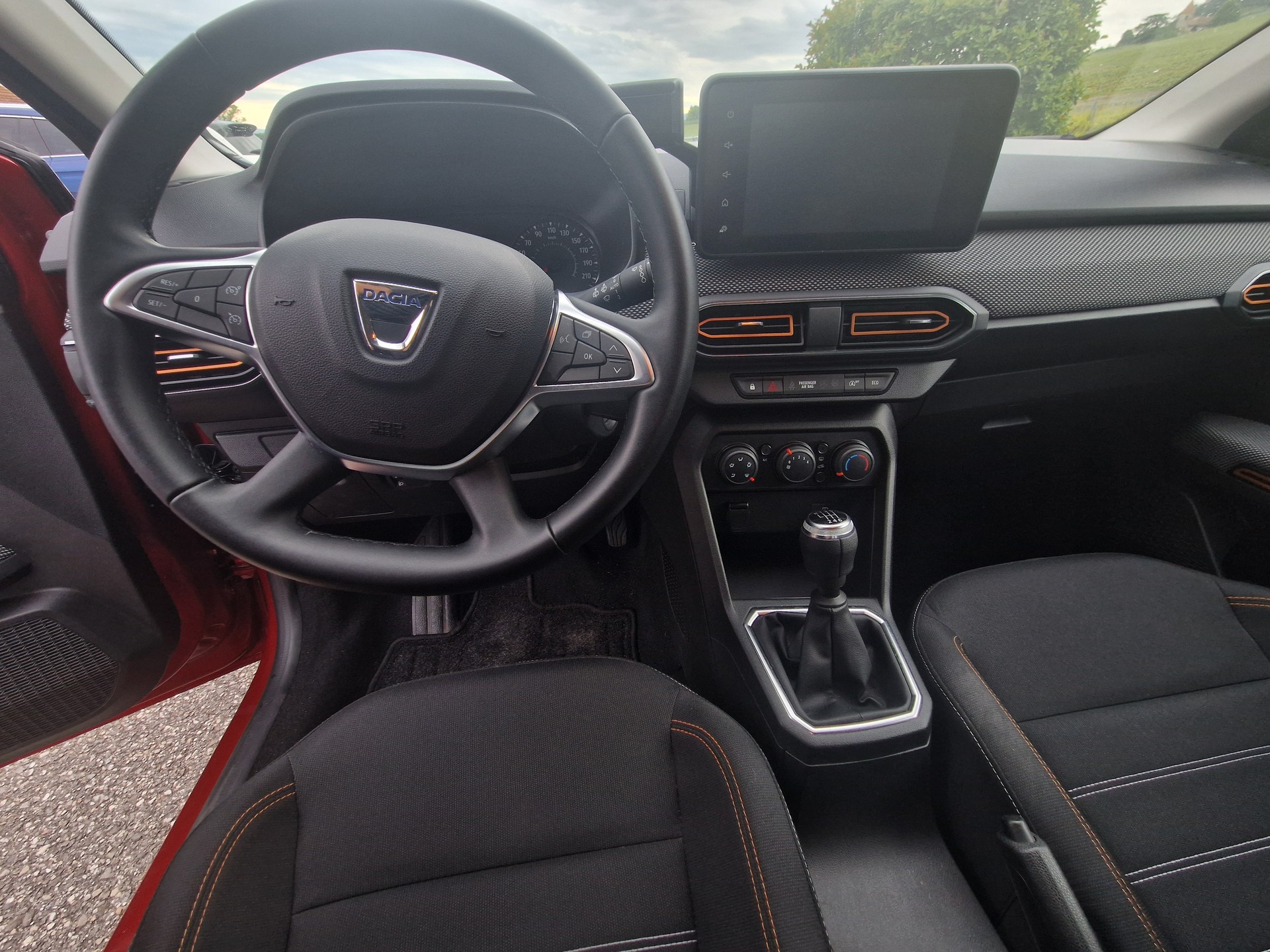 DACIA 1.0 TCe Stepway Comfort-image-3