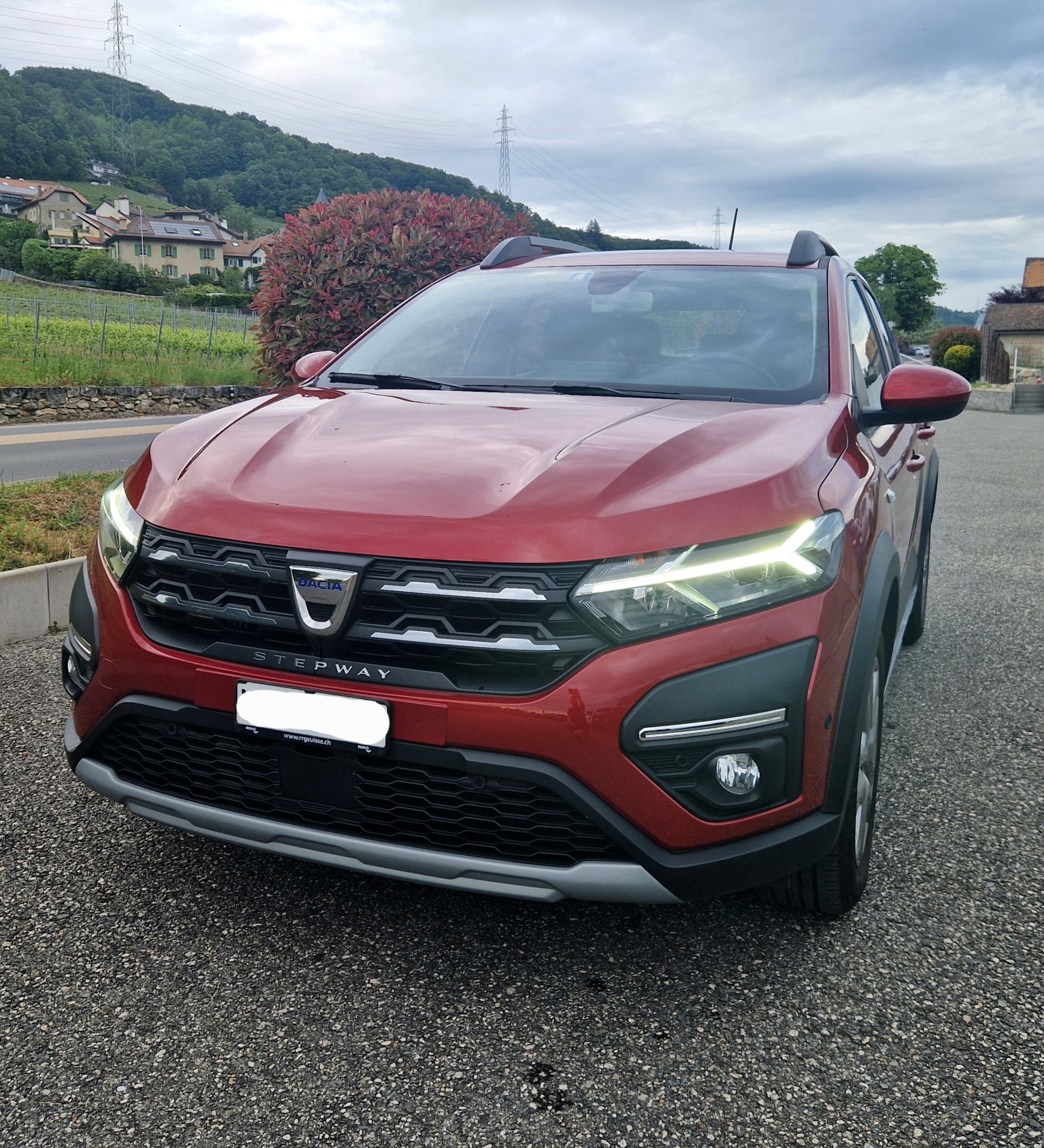 DACIA 1.0 TCe Stepway Comfort-image-0
