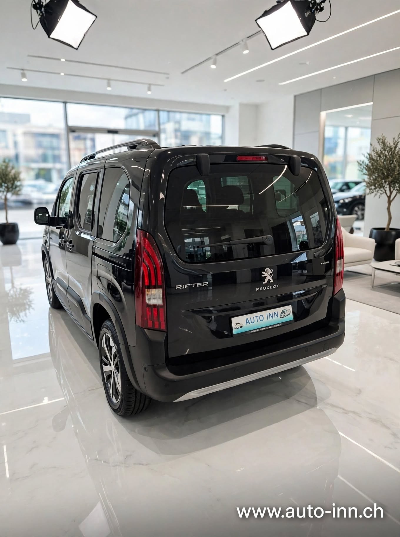 PEUGEOT Rifter 1.5 BlueHDi GT Line EAT8 - 5 POSTI - AUTOMATICA-image-3