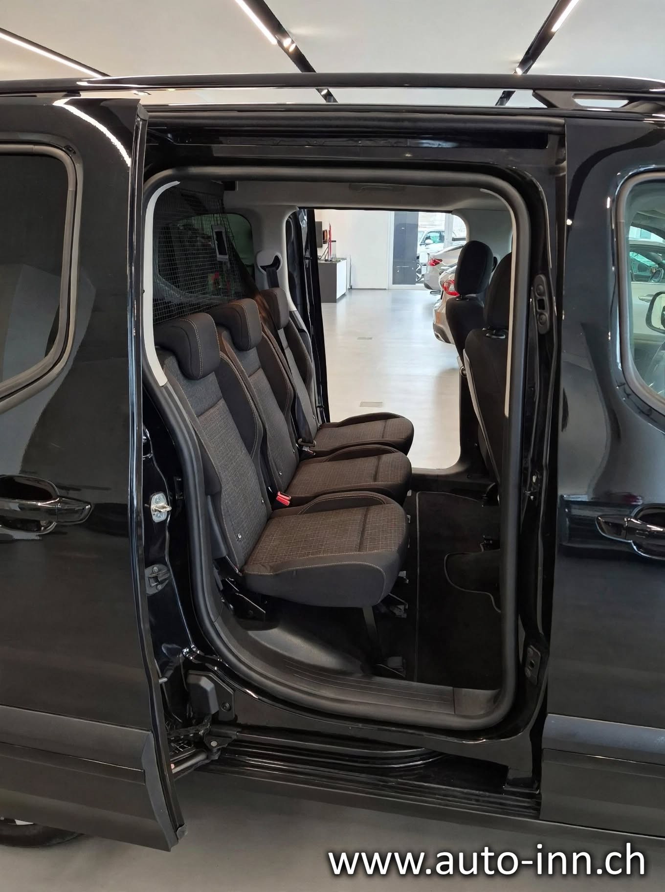 PEUGEOT Rifter 1.5 BlueHDi GT Line EAT8 - 5 POSTI - AUTOMATICA-image-6