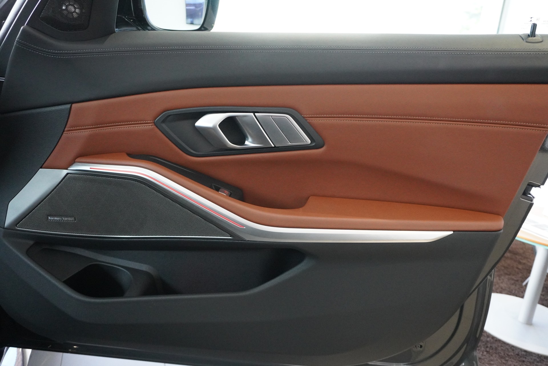 BMW M3 Competition M xDrive-image-15