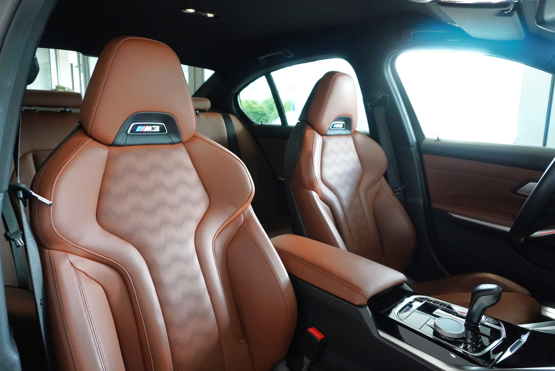 BMW M3 Competition M xDrive-image-8
