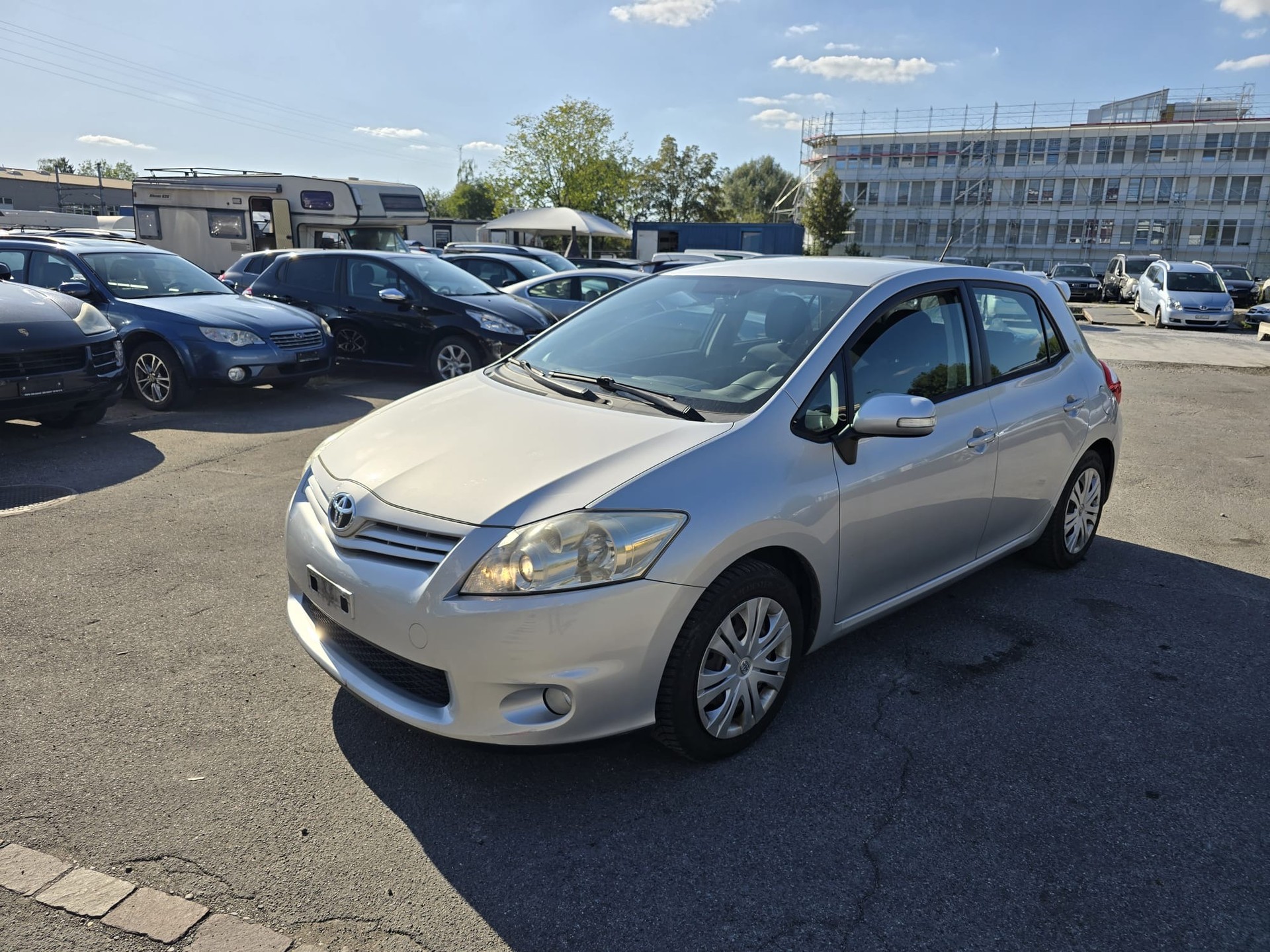 TOYOTA Auris 1.6 Linea Sol-image-0