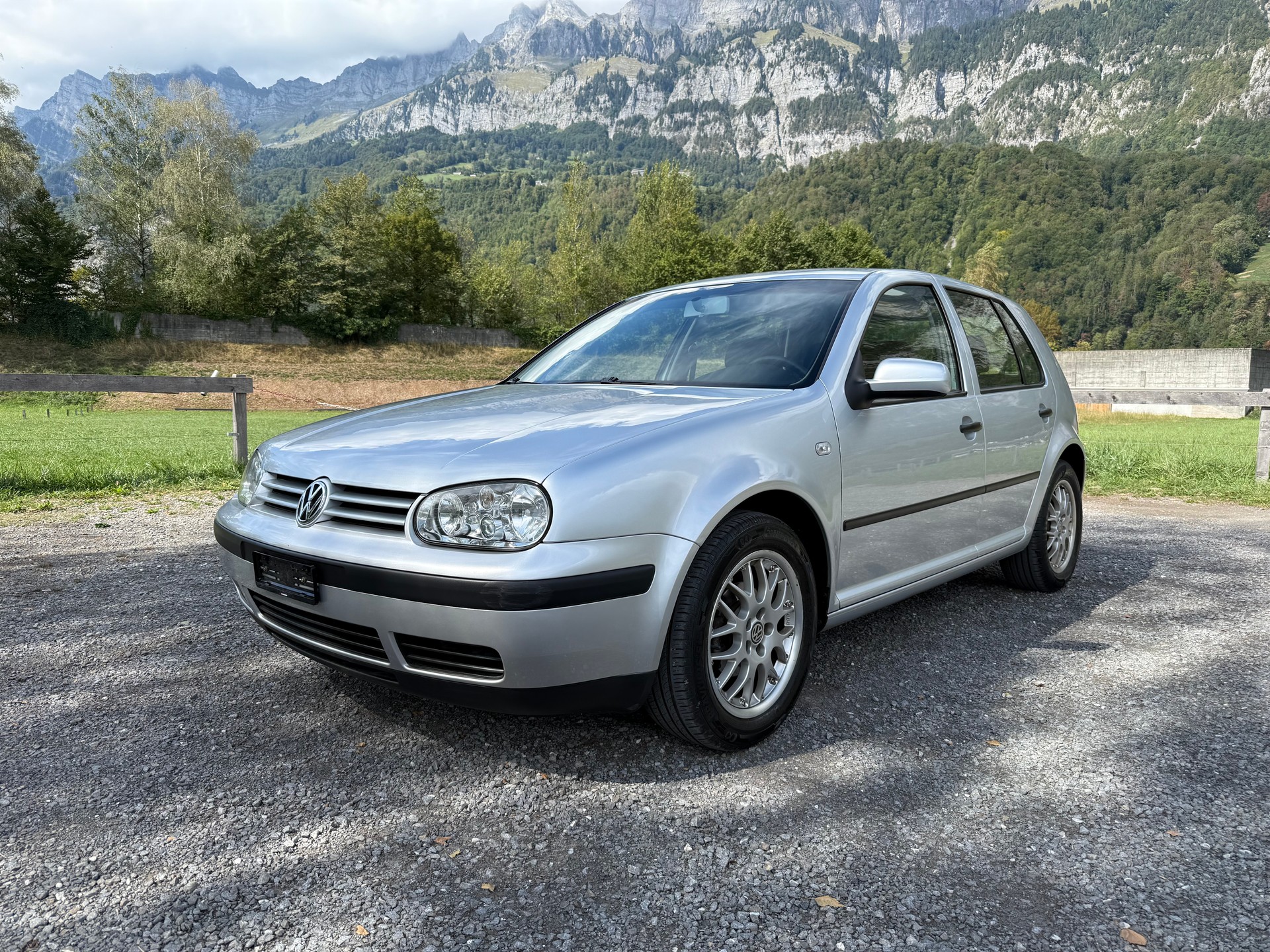VW Golf 1.6 16V Last Edition-image-0