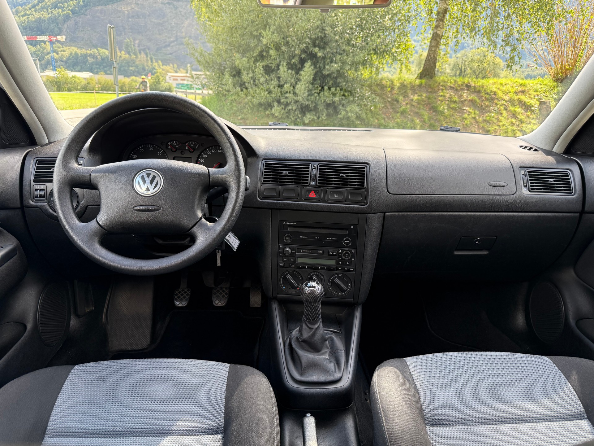 VW Golf 1.6 16V Last Edition-image-9