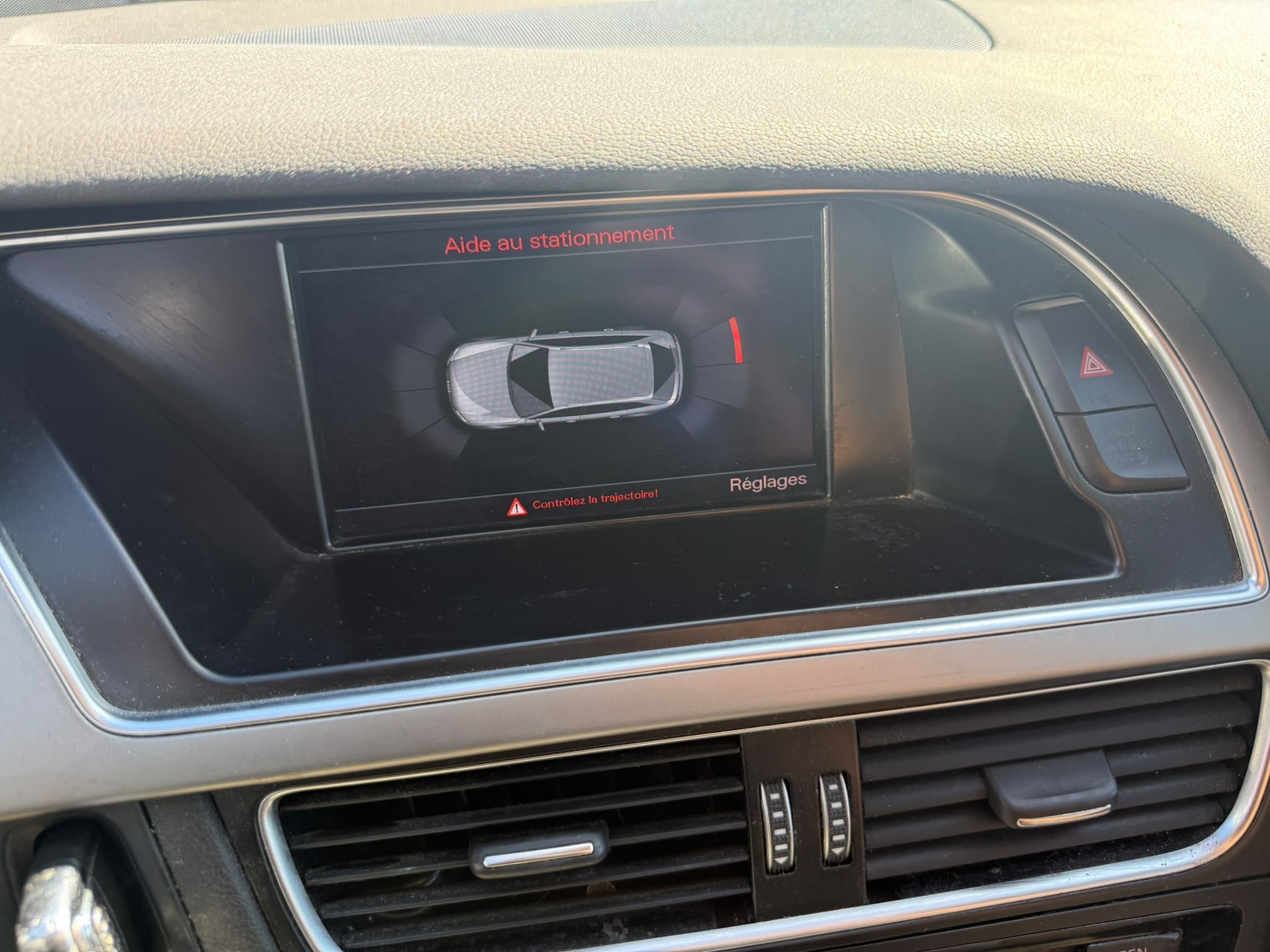 AUDI A4 allroad 2.0 TDI quattro-image-10