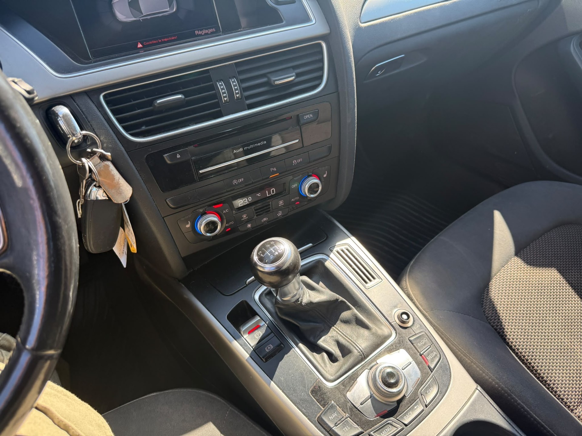 AUDI A4 allroad 2.0 TDI quattro-image-8