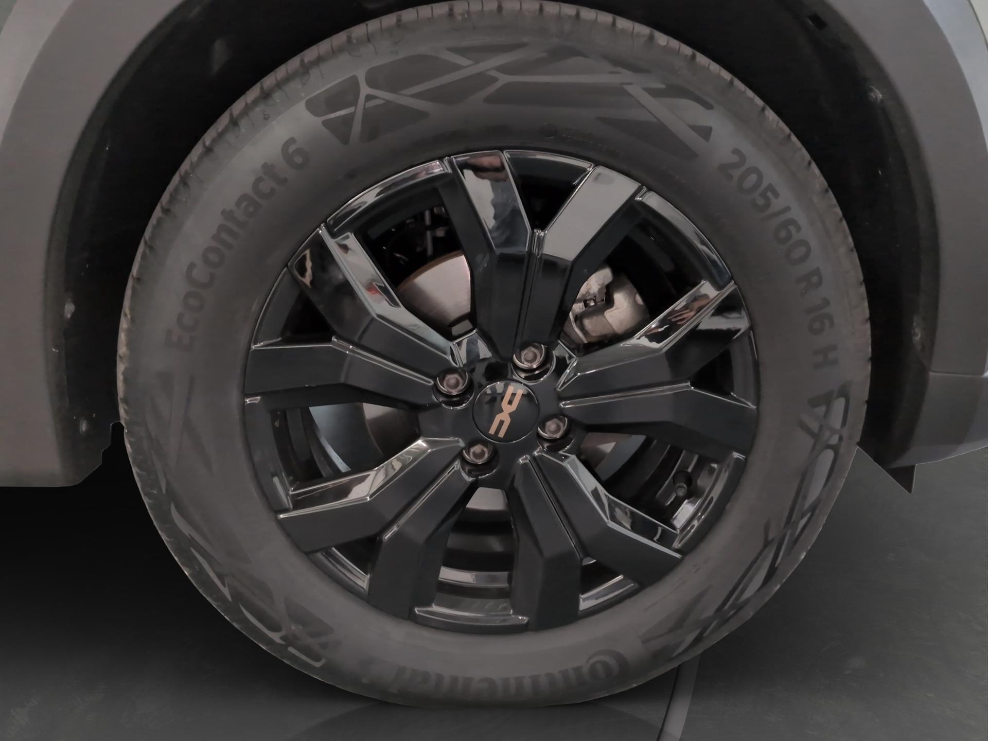 DACIA Sandero Stepway TCe 110 Extreme+-image-17