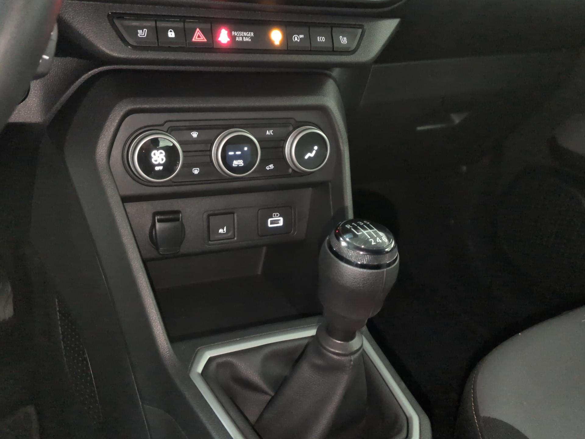 DACIA Sandero Stepway TCe 110 Extreme+-image-11
