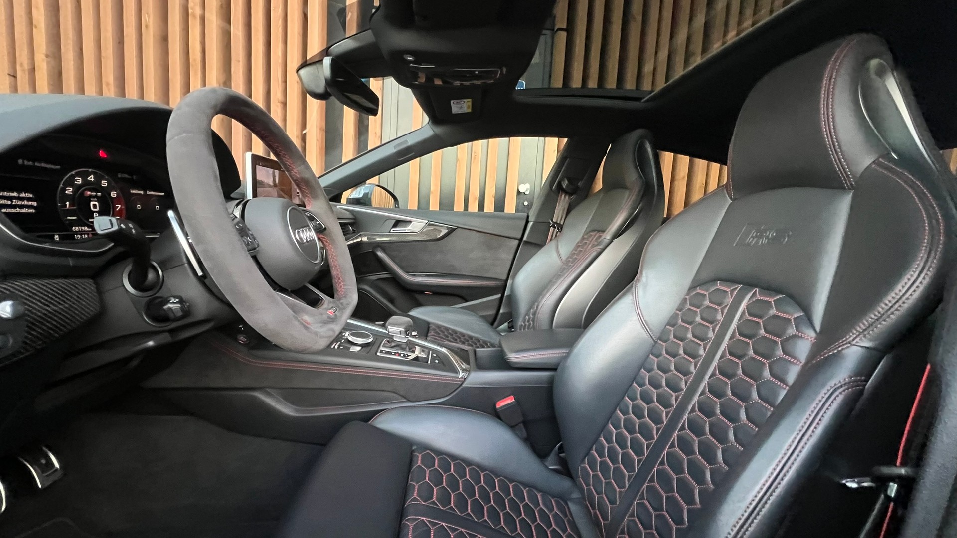 AUDI RS5 SPORTBACK 2.9 TFSI BLACK CARBON QUATTRO TIPTRONIC l 450 PS-image-26