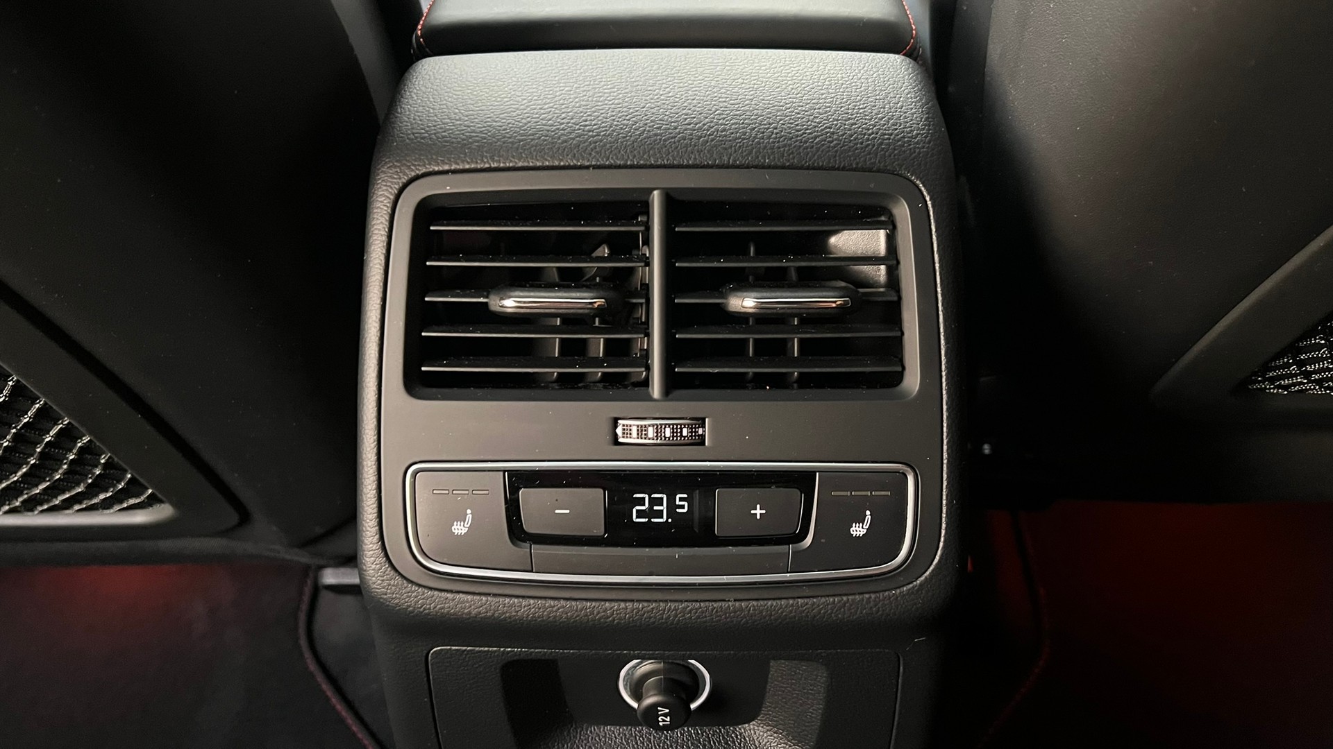 AUDI RS5 SPORTBACK 2.9 TFSI BLACK CARBON QUATTRO TIPTRONIC l 450 PS-image-24