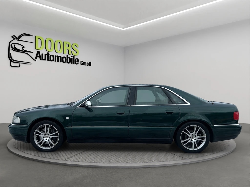 AUDI S8 4.2 quattro-image-7