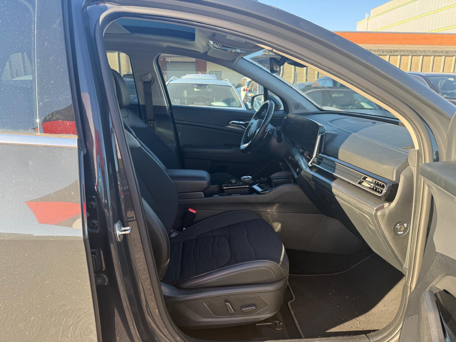 KIA Sportage 1.6 T-GDi Hybrid Style-image-8