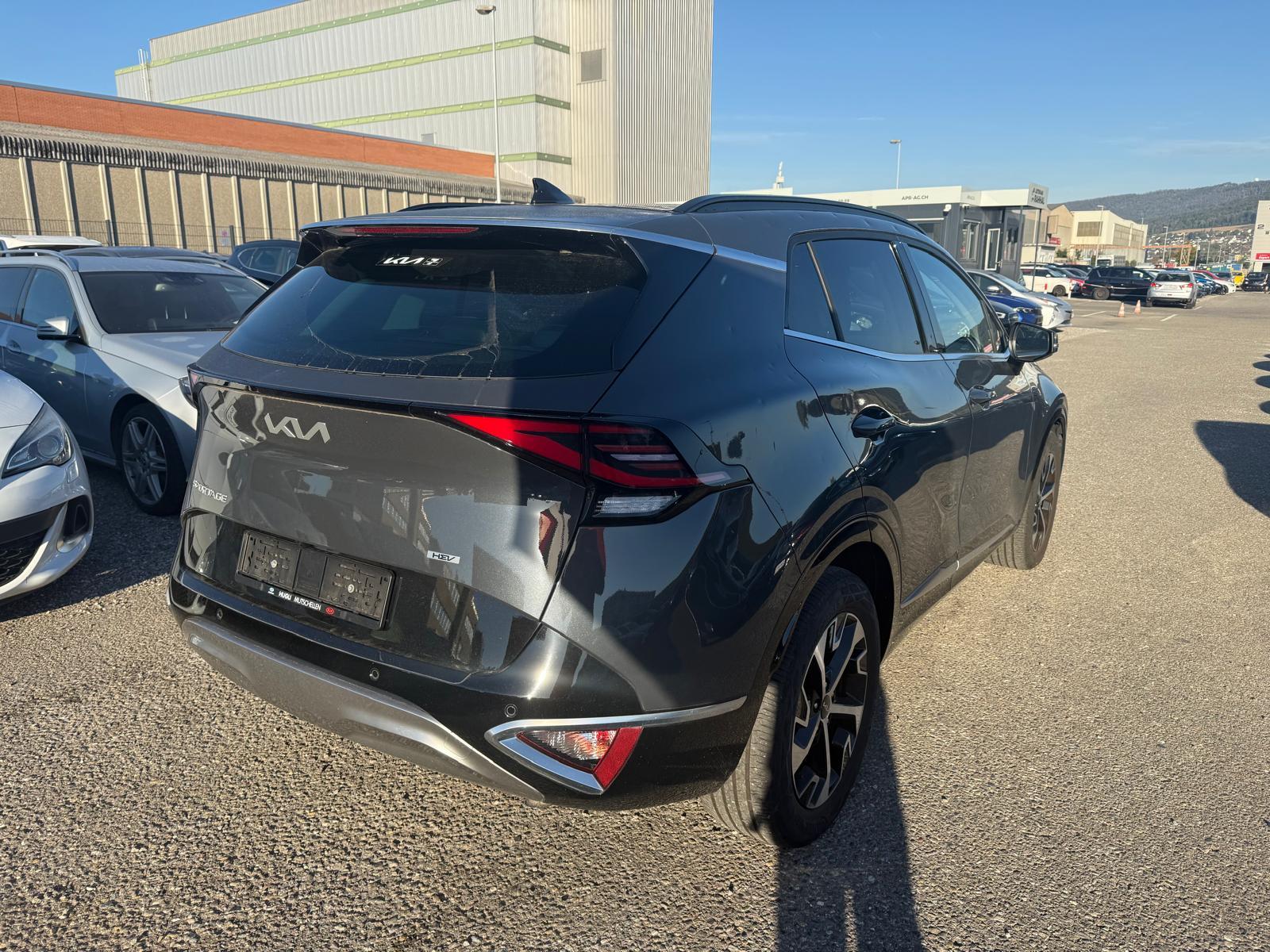 KIA Sportage 1.6 T-GDi Hybrid Style-image-3