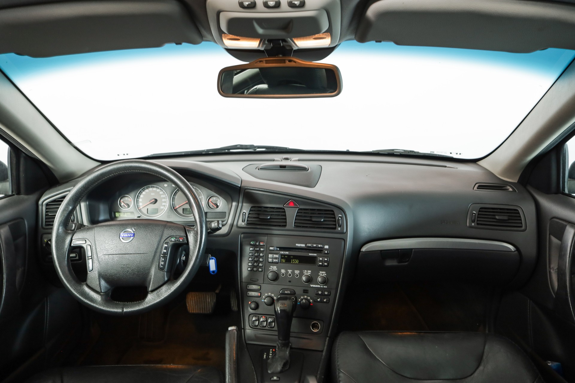 VOLVO XC70 D5 AWD Geartronic • Expertisée du jour • Frish bab MFK-image-9