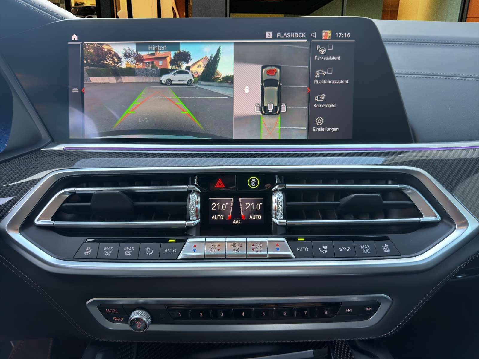 BMW X6 M50d M Sport / AHK-Leder-Laser-LED-M-Fahrwerk-Soft-Close-Massage uvm.-image-14