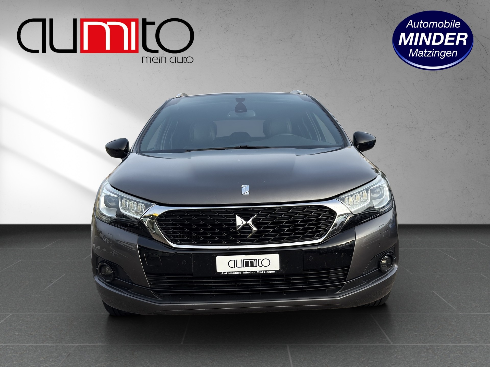 DS AUTOMOBILES DS 4 Crossback 1.6 Blue HDi SO Chic Automatic-image-14