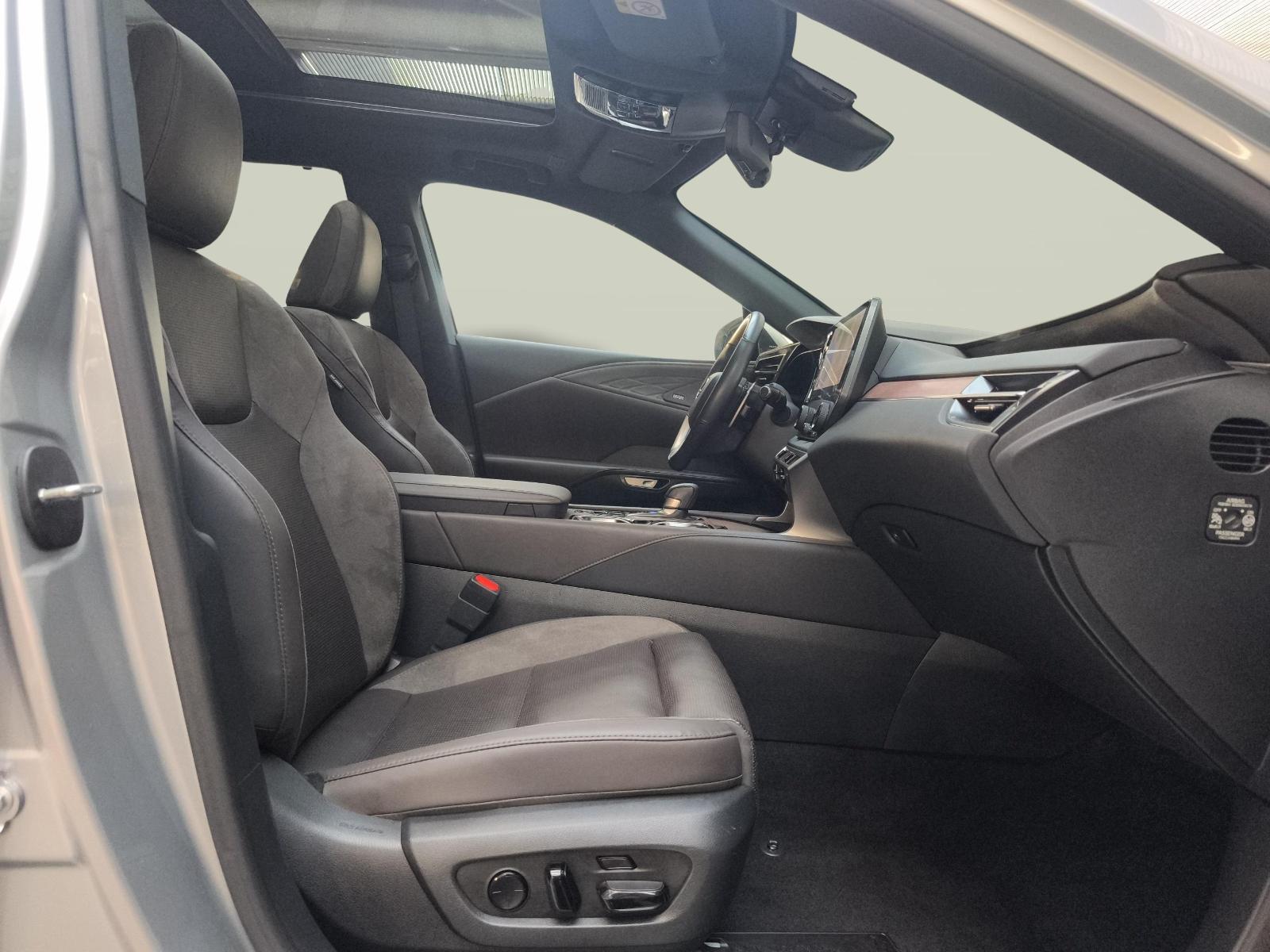LEXUS RX 450h+ Excellence-image-9