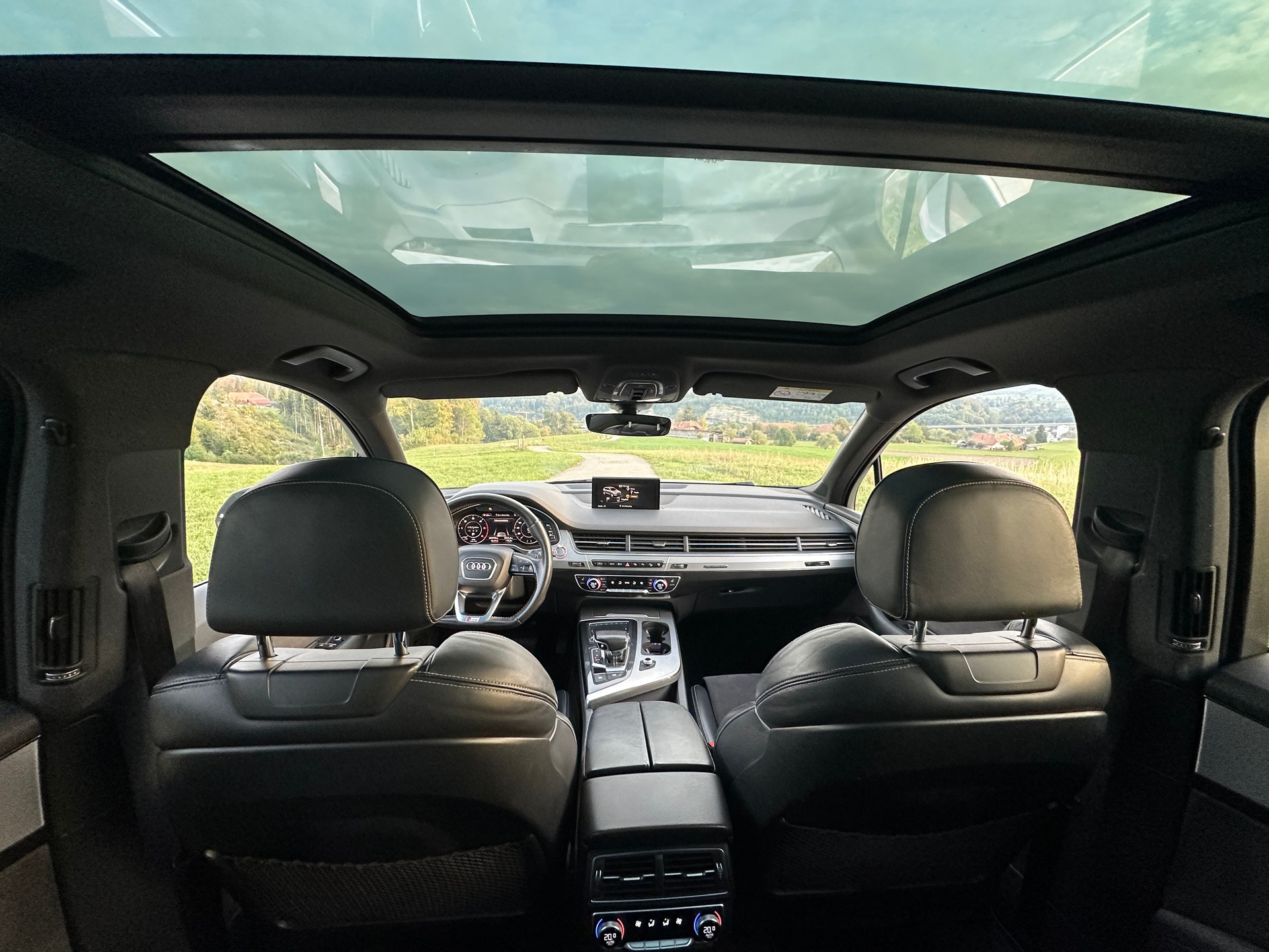 AUDI 3.0 V6 TDI 272 quattro T-Tronic S-Line-image-11