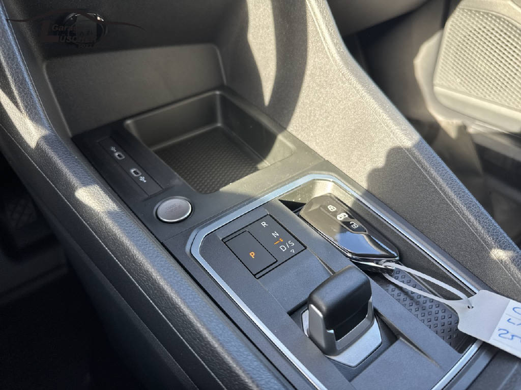 FORD Transit Connect Kaw. 1.5 EcoBoost 150 Trend PHEV-image-17