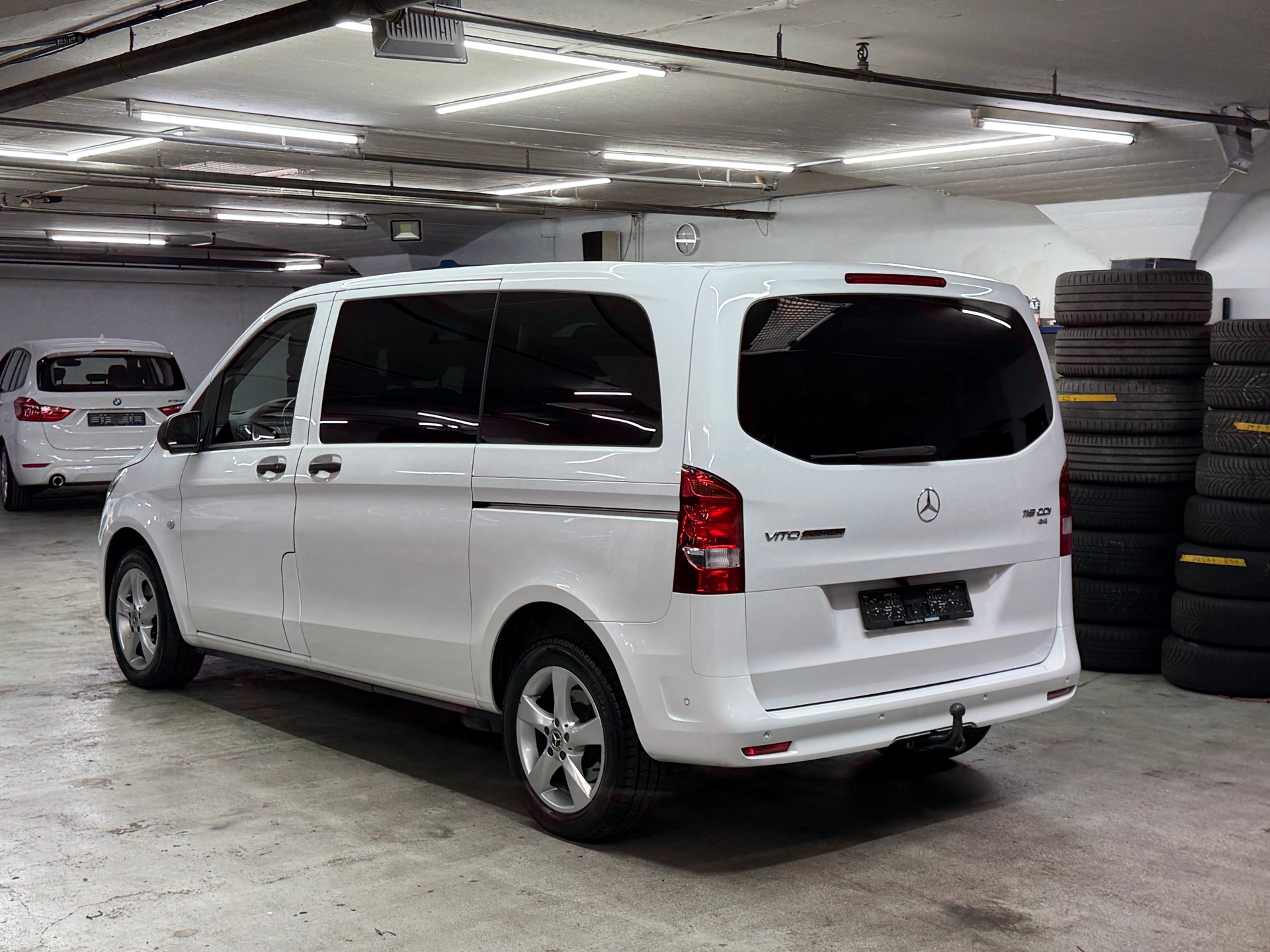 MERCEDES-BENZ Vito 119 CDI Kompakt Tourer 4Matic 9G-Tronic-image-2