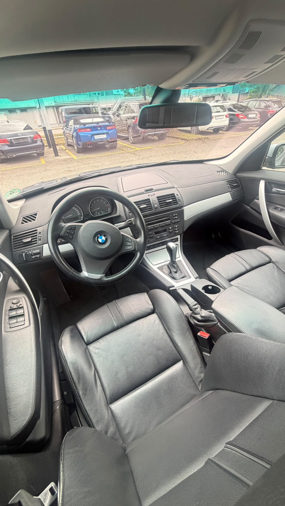 BMW X3 xDrive 30i (3.0si)-image-12
