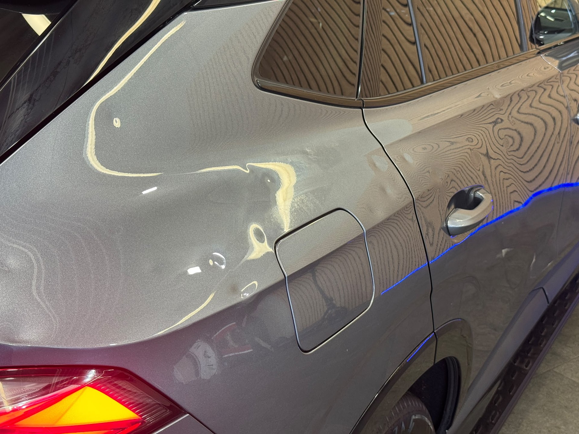 MG HS 1.5 T PHEV Luxury * HAGELSCHADEN*-image-6