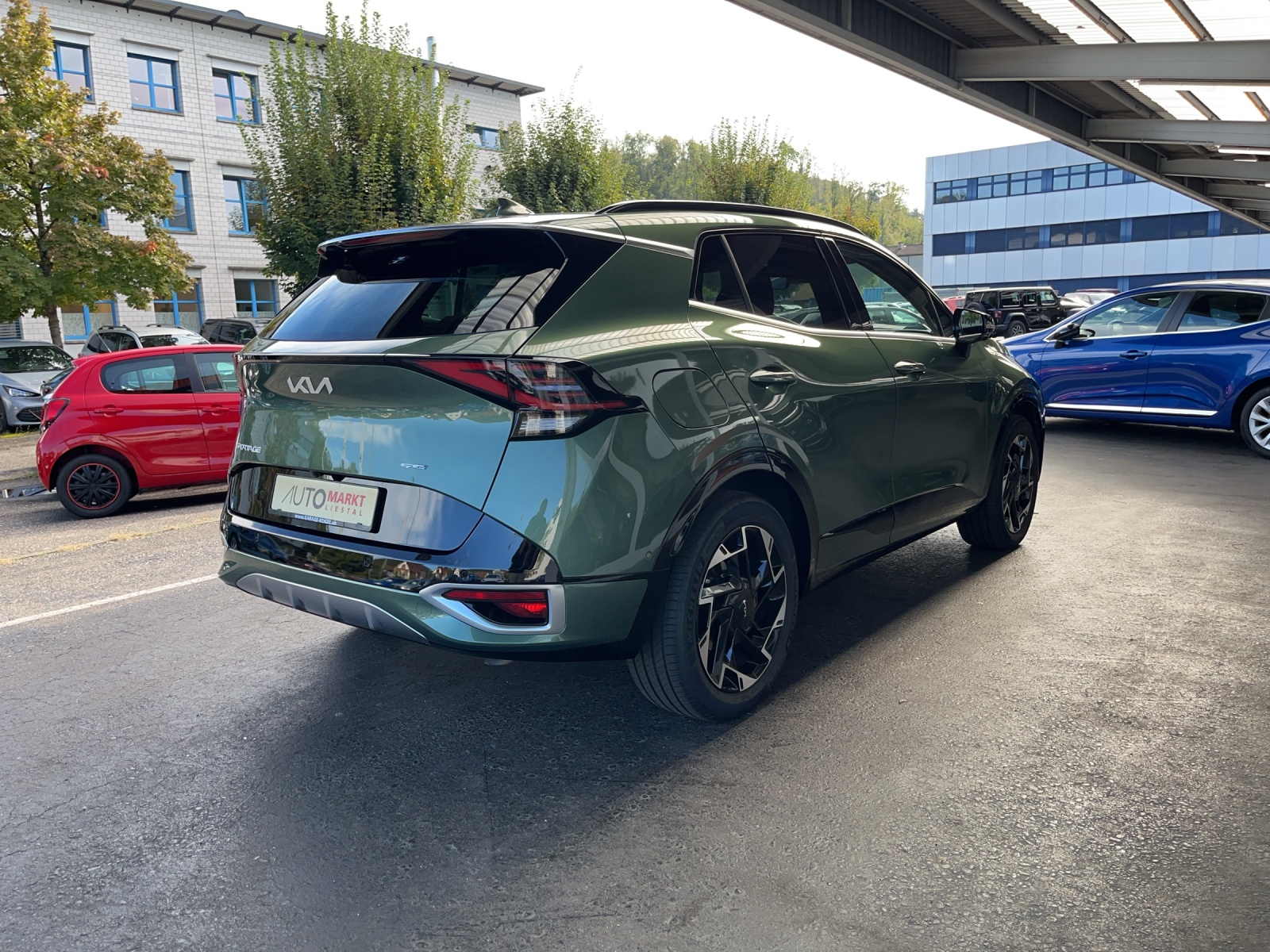 KIA Sportage 1.6T-GDi PHEV GT-Line 4x4 A-image-4