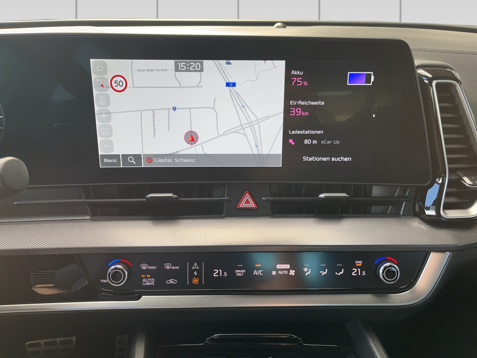 KIA Sportage 1.6T-GDi PHEV GT-Line 4x4 A-image-9