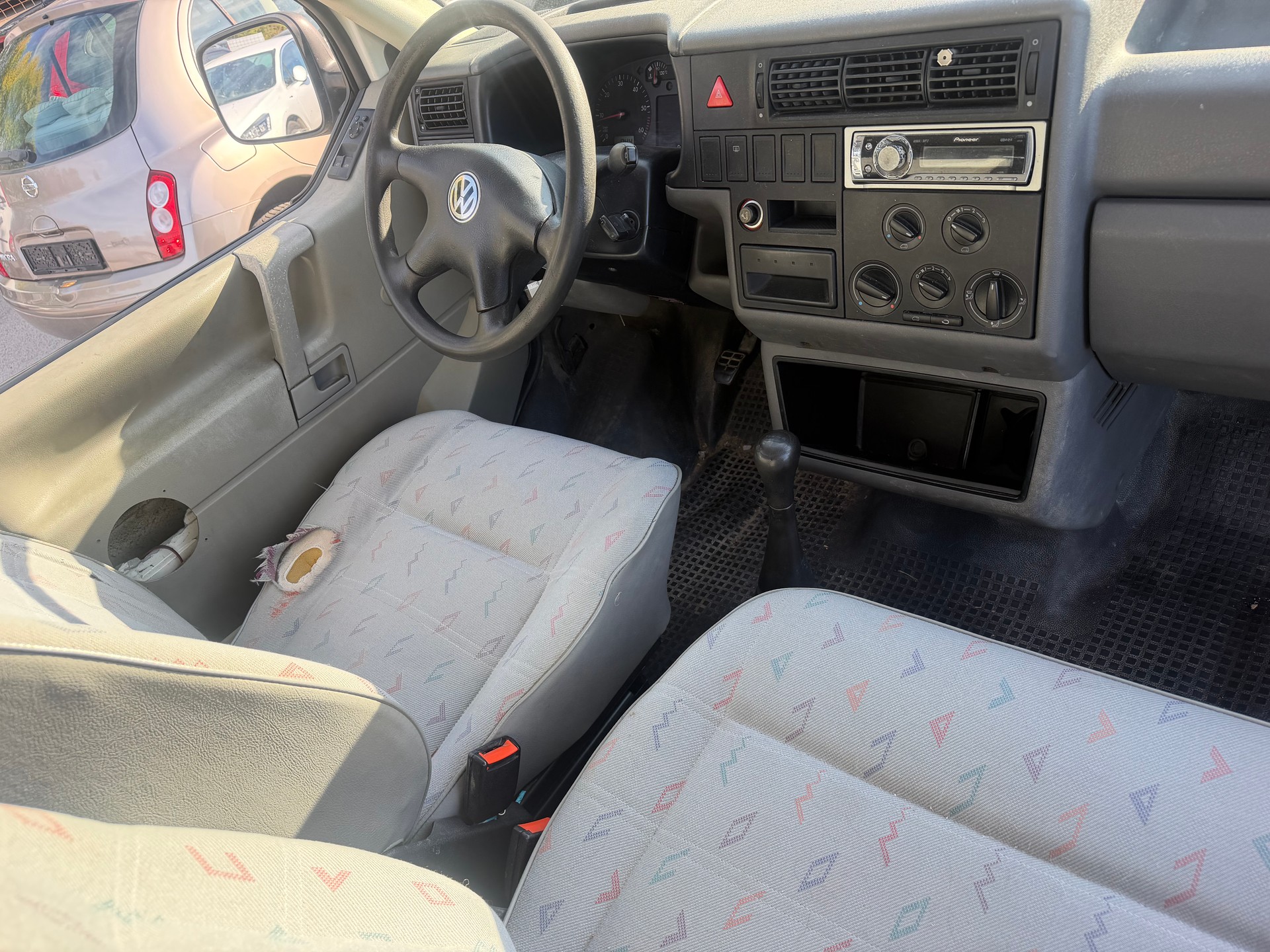 VW T4 Caravelle 2.0 ABS-image-2