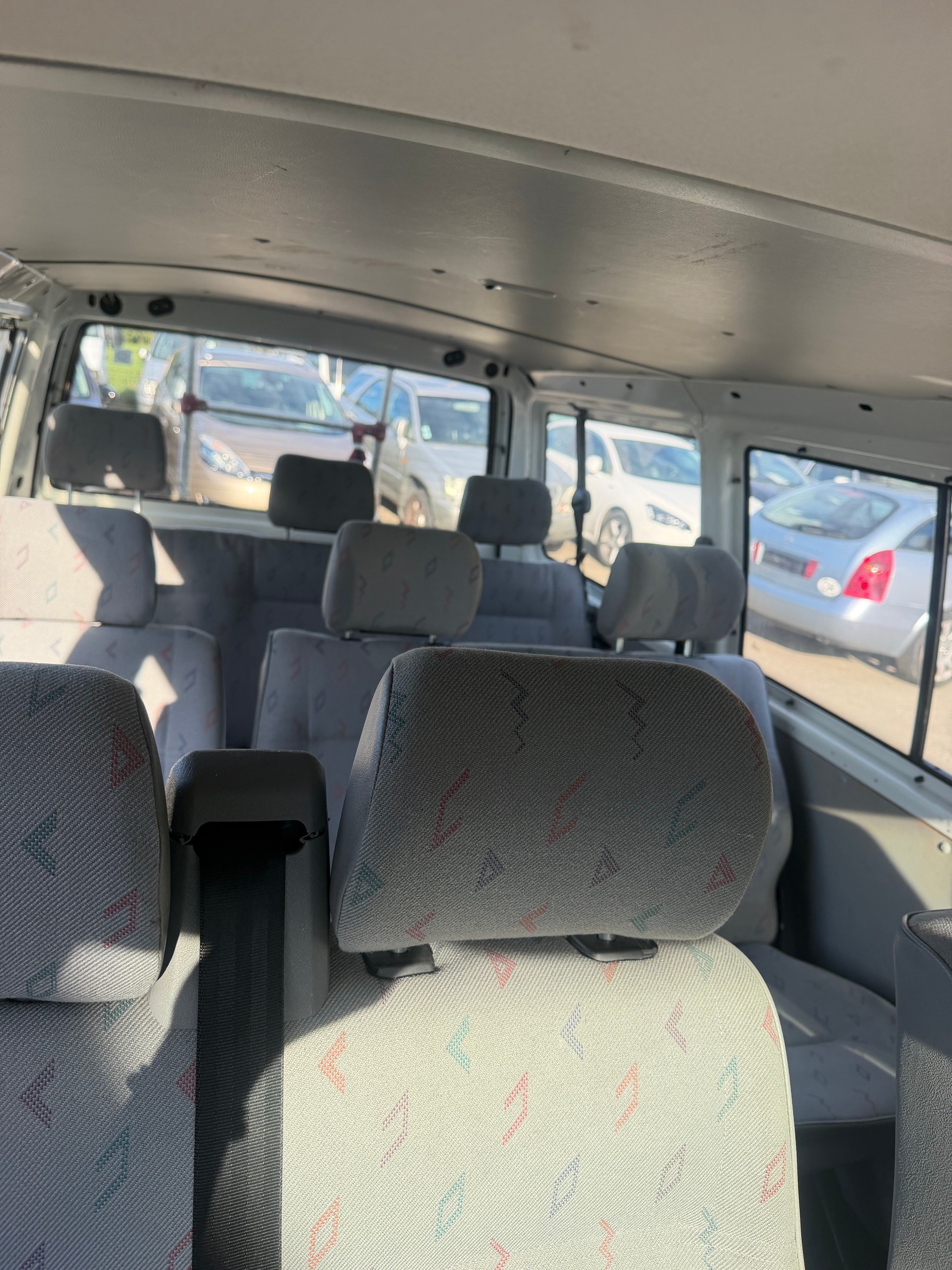 VW T4 Caravelle 2.0 ABS-image-4