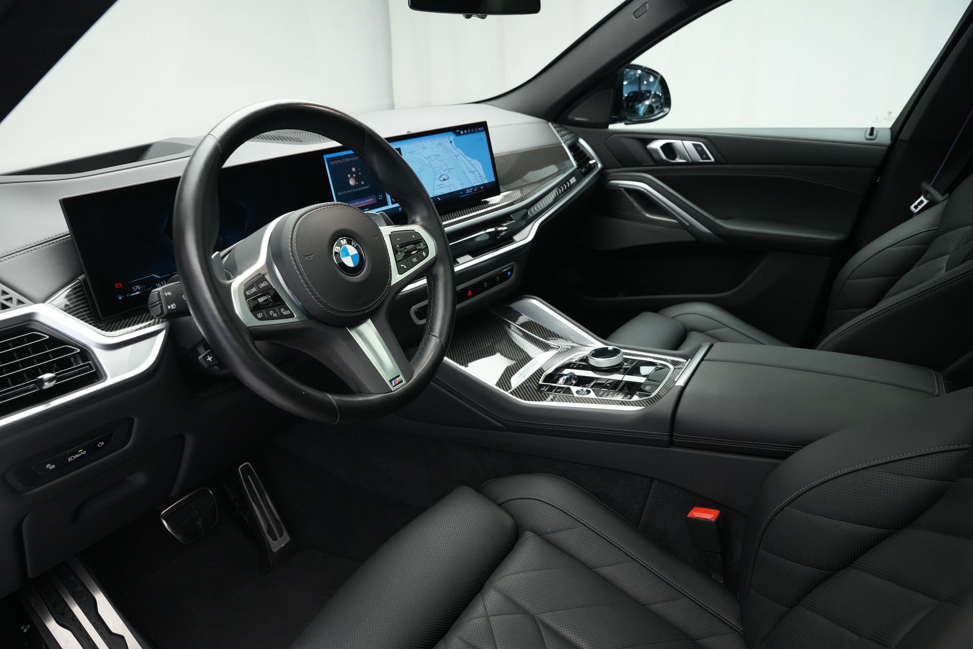 BMW X6 xDrive 48V 30d M Sport Pro Steptronic *CH-Fahrzeug* *Panorama* *Head-Up*-image-12