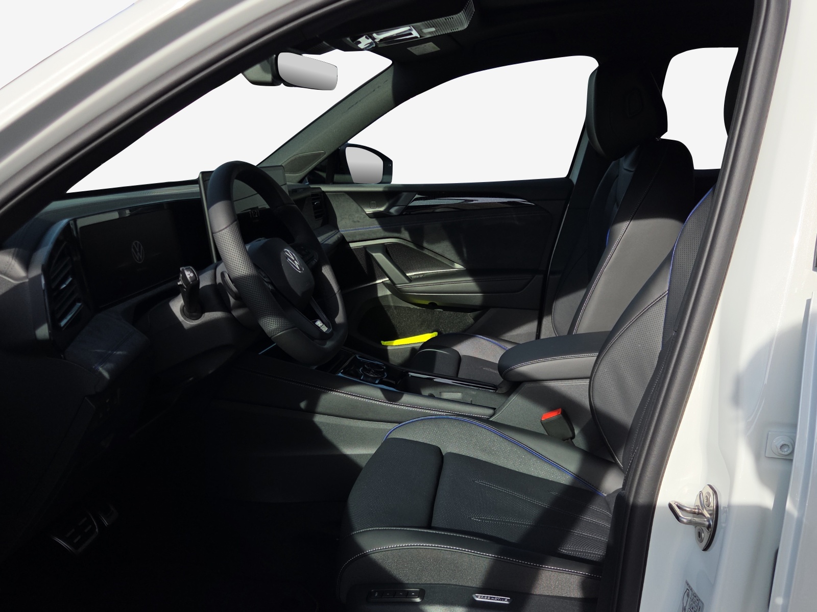 VW Tiguan 2.0 TDI SCR R-Line 4Motion DSG-image-7