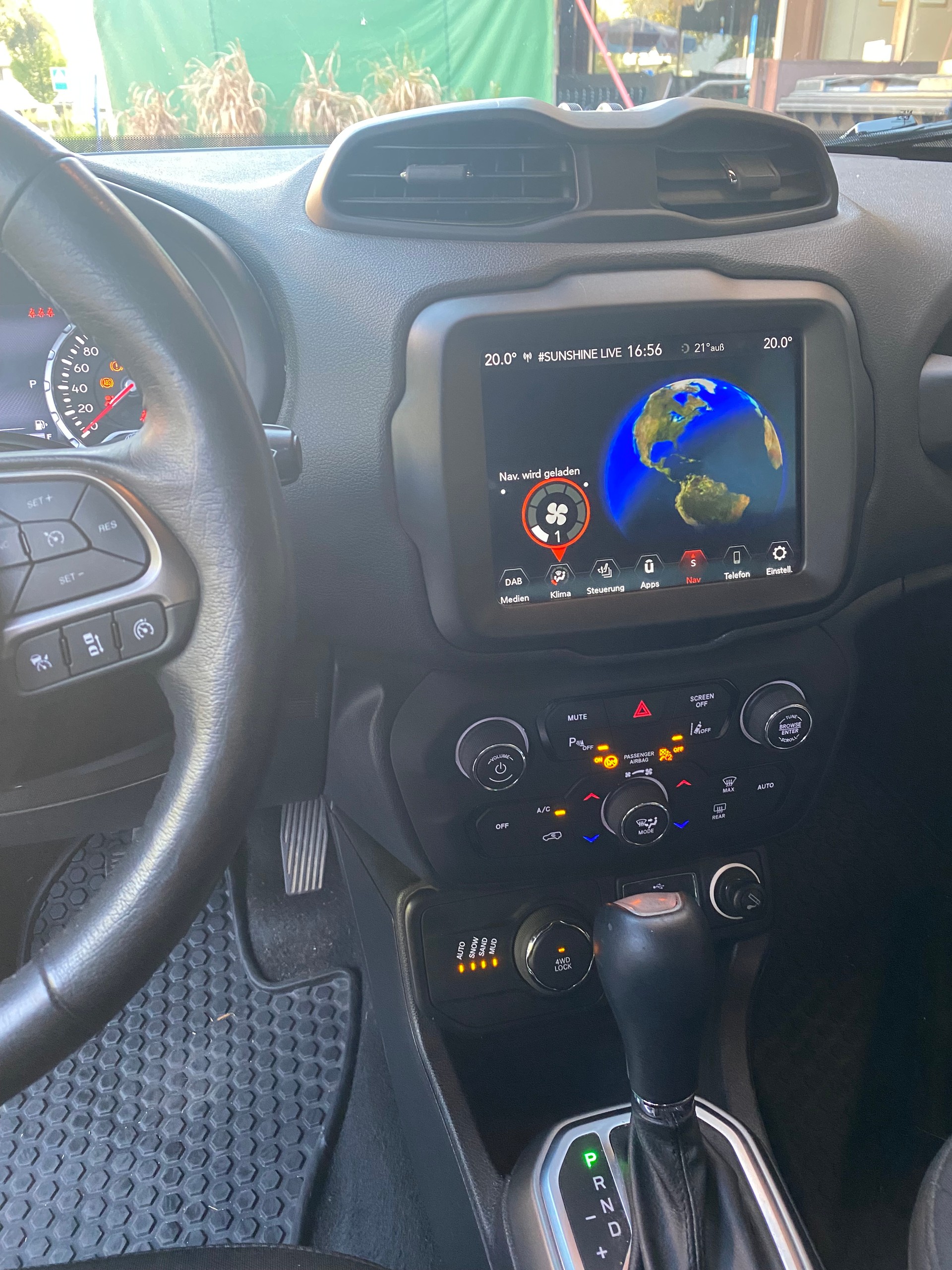 JEEP Renegade 1.3 Turbo S AWD, frisch ab Service & MFK-image-11