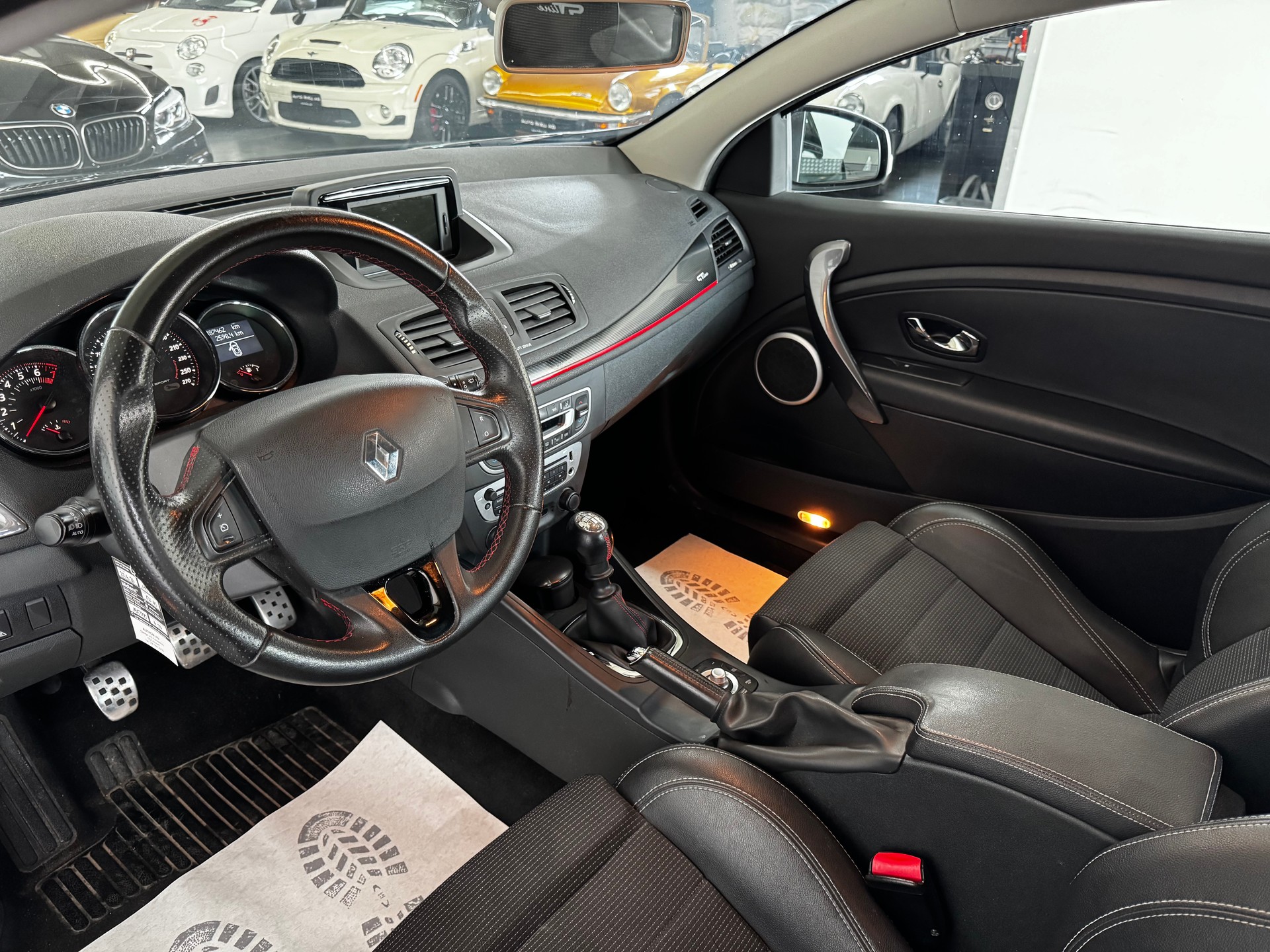 RENAULT Mégane 1.4 16V Turbo Expression-image-12