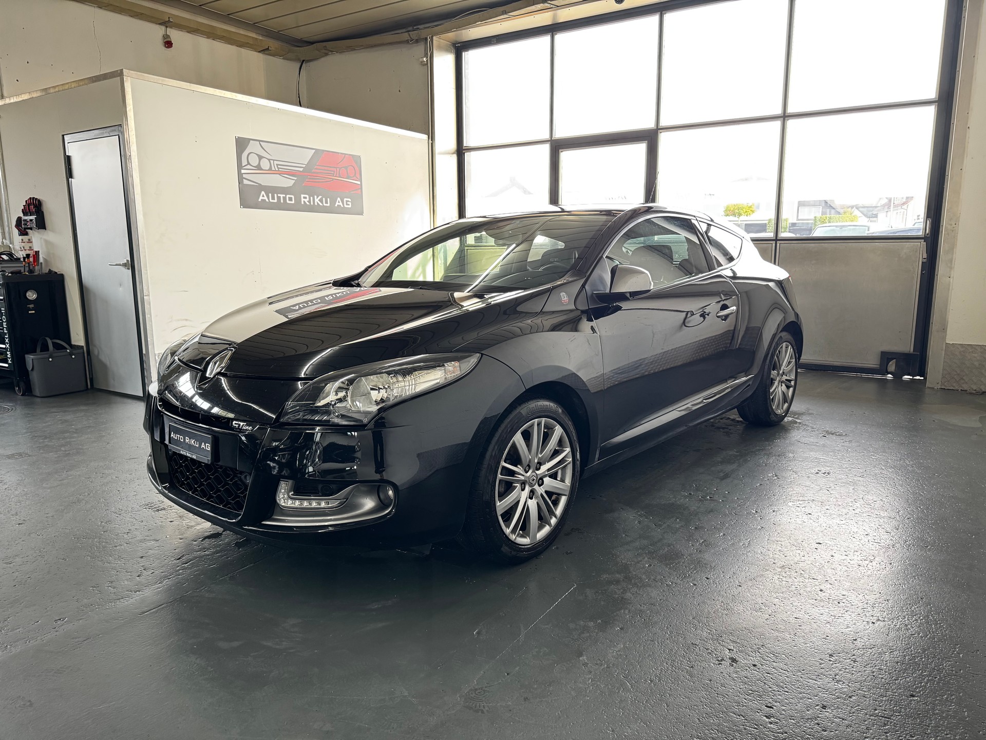 RENAULT Mégane 1.4 16V Turbo Expression-image-5