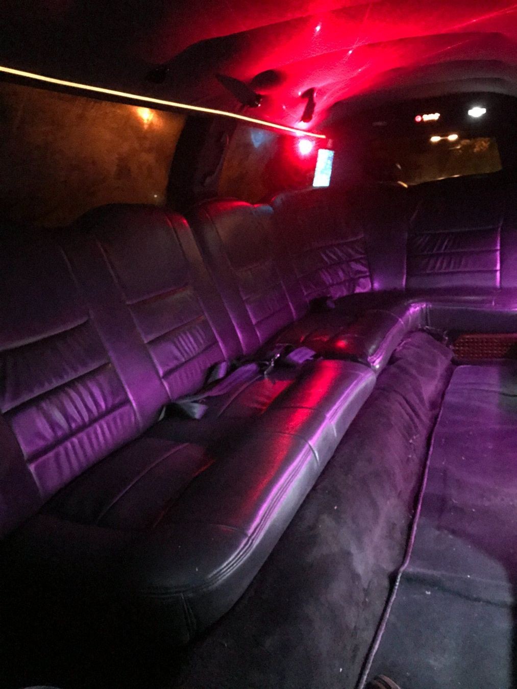 LINCOLN Stretchlimo Krystal-image-2