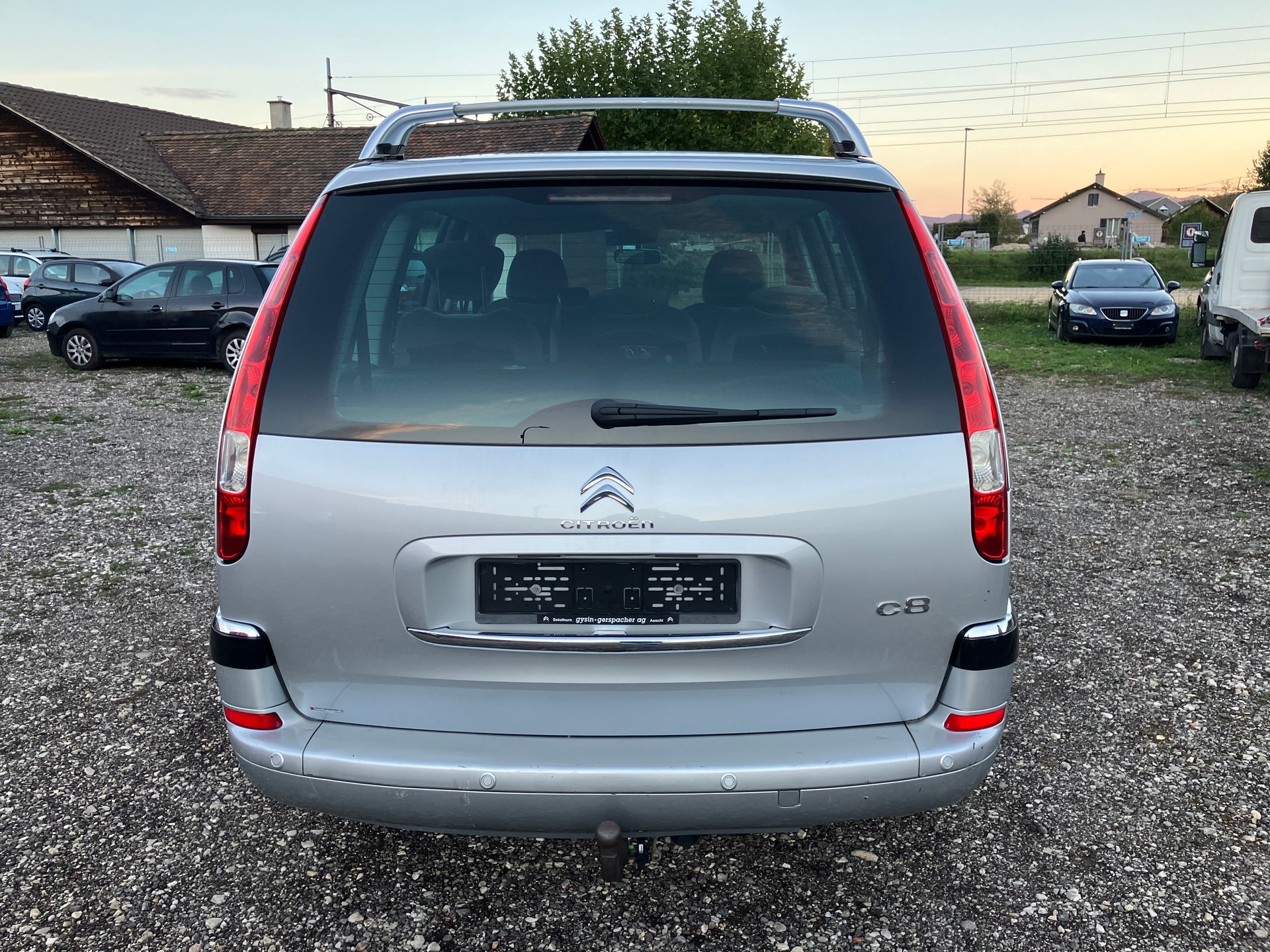 CITROEN C8 2.0 16V HDi Attraction-image-3