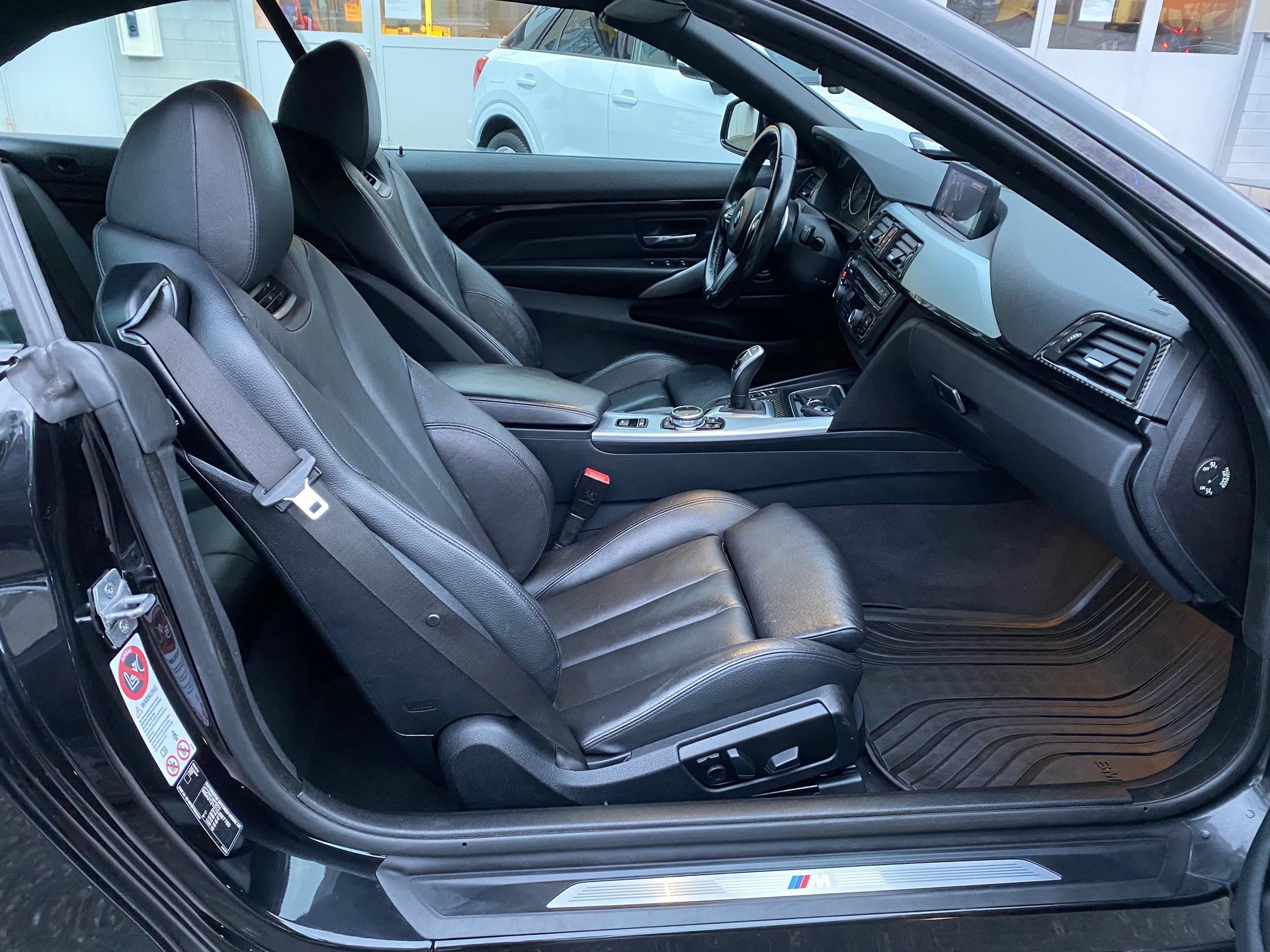 BMW 435i Cabriolet Steptronic-image-10