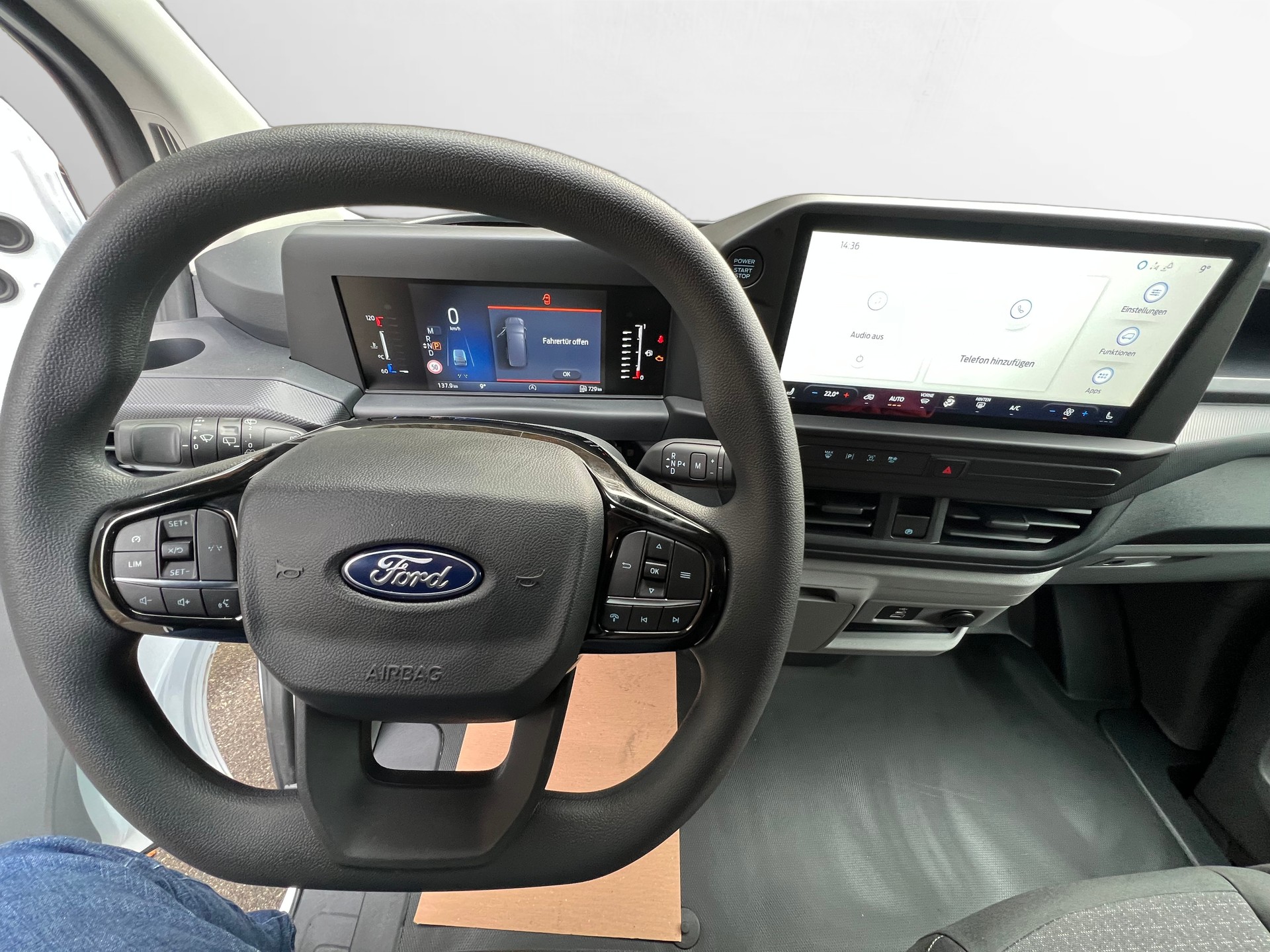 FORD Transit Custom Van 300 L2H1 Trend Automat-image-8