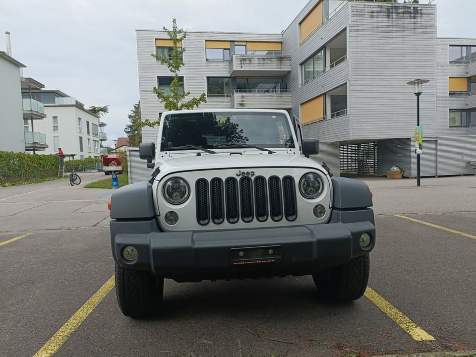 JEEP Wrangler 2.8 CRD Sport Automatic softtop-image-1