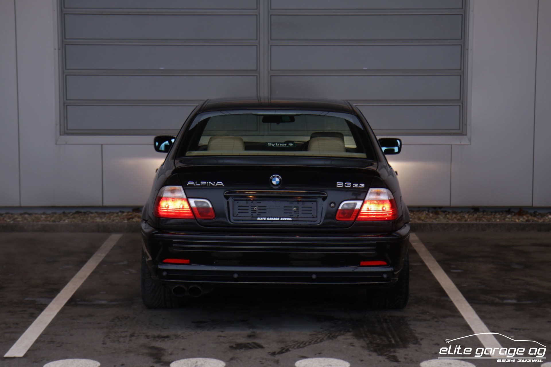 BMW-ALPINA B3 3.3 Coupé S.Tronic RHD-image-3