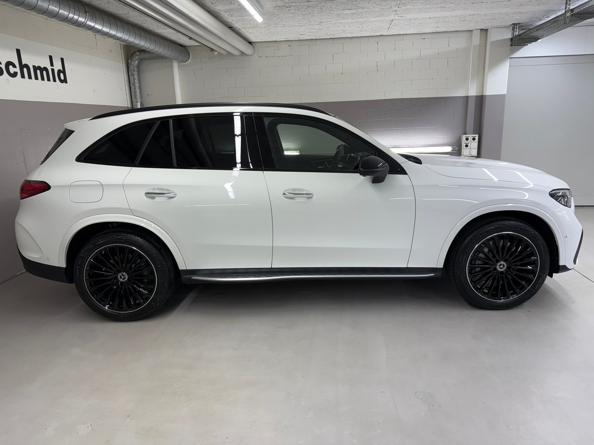 MERCEDES-BENZ GLC 200 4MATIC-image-2