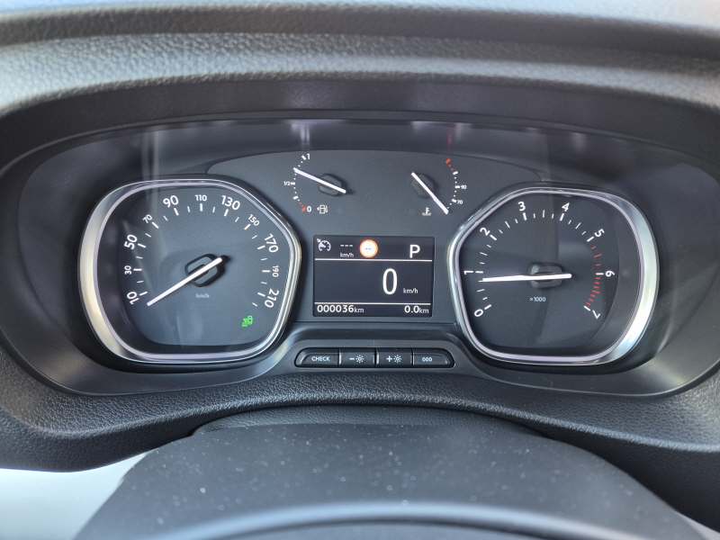 OPEL Zafira Life M 2.0 CDTI 177 Bus-image-9