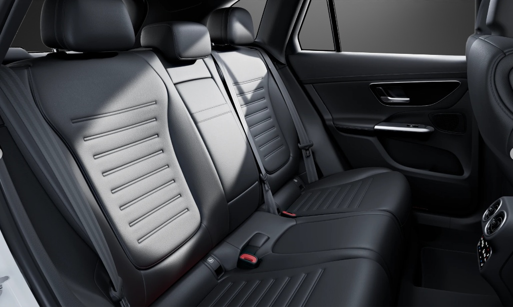 MERCEDES-BENZ GLC 450d 4Matic 9G-Tronic-image-6